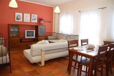 фото отеля Galatino Apartamentos Monachil