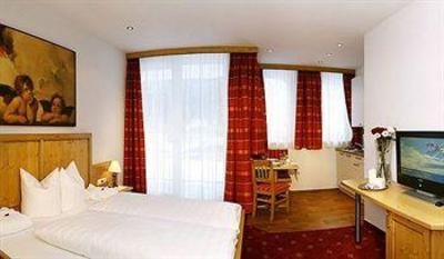 фото отеля Hotel Garni Alpenstern