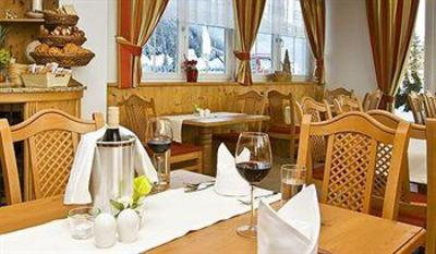 фото отеля Hotel Garni Alpenstern