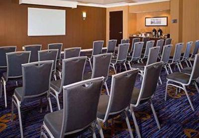 фото отеля Courtyard by Marriott Rocky Mount