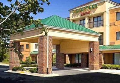 фото отеля Courtyard by Marriott Rocky Mount