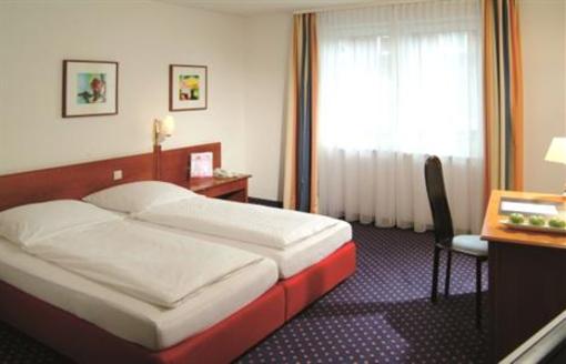 фото отеля Leonardo Hotel Mannheim Ladenburg