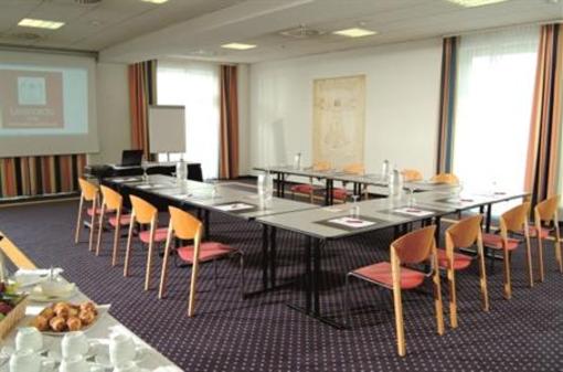 фото отеля Leonardo Hotel Mannheim Ladenburg