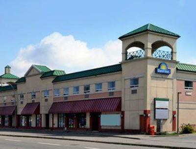 фото отеля Days Inn Calgary South