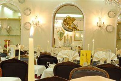 фото отеля Hotel Savoy Edelweiss