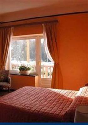 фото отеля Hotel Savoy Edelweiss
