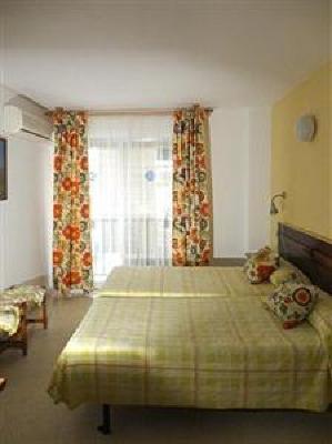 фото отеля Hostal Altamar