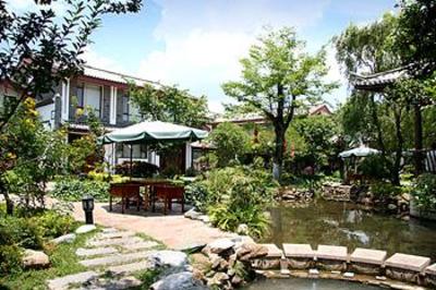 фото отеля Conifer Li Shui Yang Guang Hotel Lijiang
