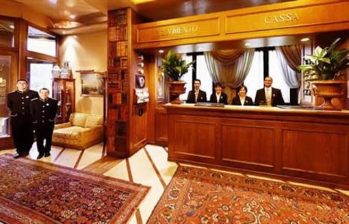 фото отеля Hotel de la Ville Monza