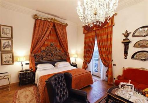 фото отеля Hotel de la Ville Monza