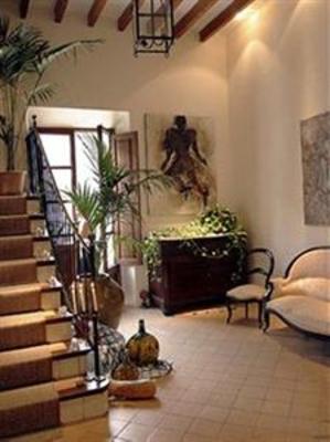 фото отеля Fornalutx Petit Hotel