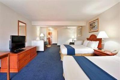 фото отеля Holiday Inn Express St. Joseph