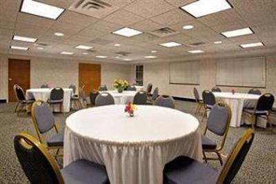 фото отеля Holiday Inn Express St. Joseph
