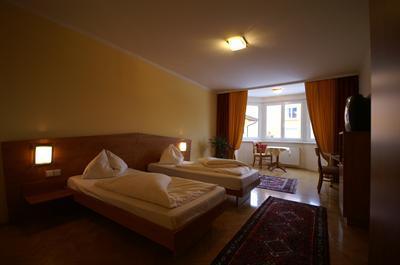 фото отеля Marienhof Hotel