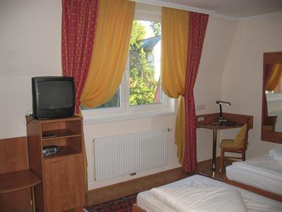 фото отеля Marienhof Hotel
