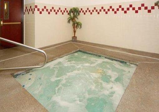 фото отеля Comfort Suites Southwest Portland
