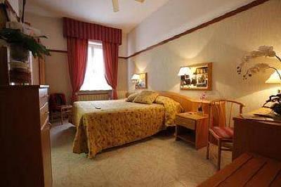 фото отеля Hotel Monte Rosa Chiavari