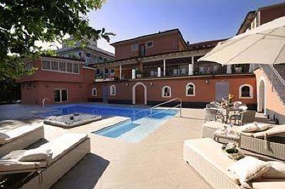фото отеля Hotel Monte Rosa Chiavari