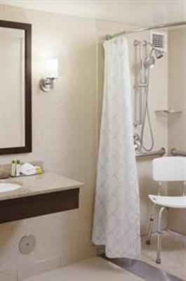 фото отеля The Doubletree Hotel Chicago North Shore