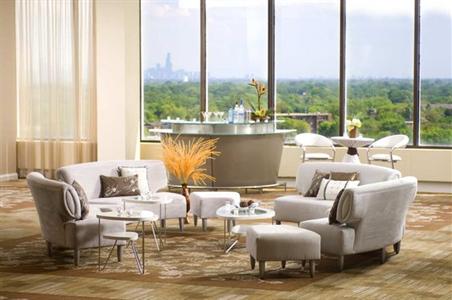 фото отеля The Doubletree Hotel Chicago North Shore