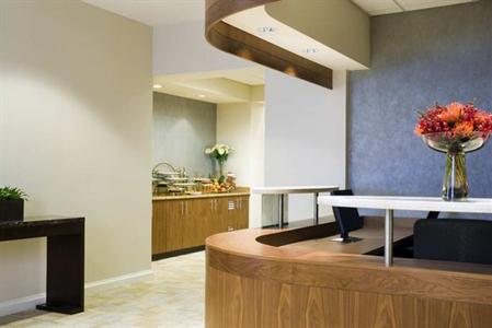 фото отеля The Doubletree Hotel Chicago North Shore