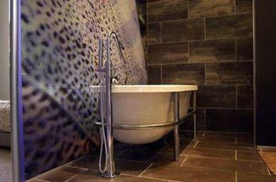 фото отеля Hotel les Bains Douches