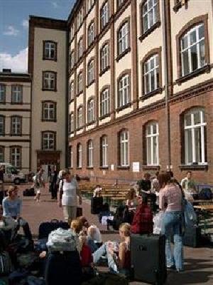 фото отеля A & O Hotel & Hostel Friedrichshain