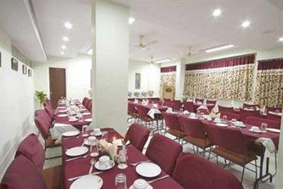 фото отеля Hotel Sarang Palace