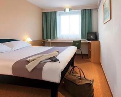 фото отеля Ibis Augsburg Koenigsplatz