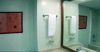 фото отеля NH Latino