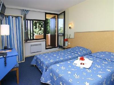 фото отеля Hotel Coralia Club Porticcio Marina Viva