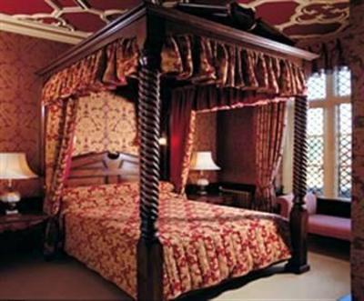 фото отеля Crewe Hall