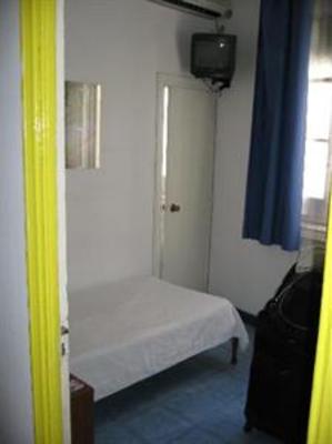 фото отеля Hostal Puerta del Sol