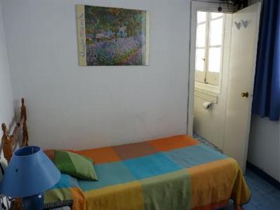 фото отеля Hostal Puerta del Sol