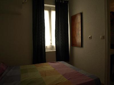 фото отеля Hostal Puerta del Sol