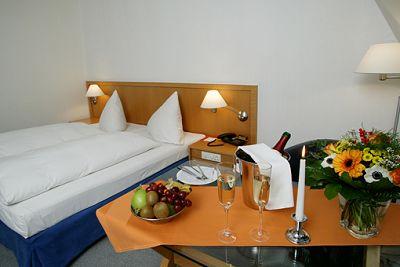 фото отеля Stadthotel Oranienburg