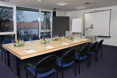 фото отеля Stadthotel Oranienburg