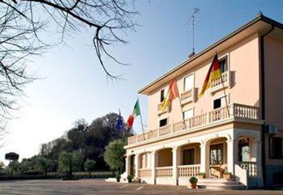фото отеля Hotel Ristorante Alla Corte