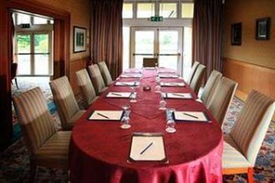 фото отеля The Oxfordshire Golf Hotel Spa Thame