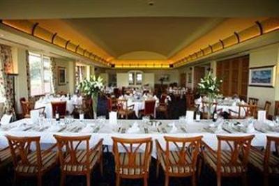 фото отеля The Oxfordshire Golf Hotel Spa Thame