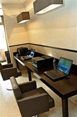 фото отеля Park and Suites Prestige