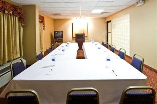 фото отеля Holiday Inn Express Vero Beach-West I-95