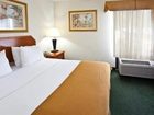 фото отеля Holiday Inn Express Vero Beach-West I-95