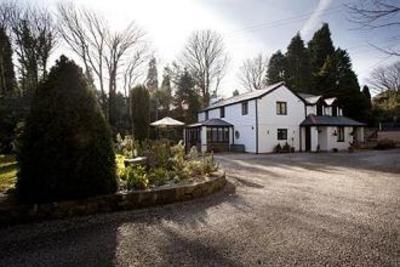 фото отеля Little Grey Cottage Bed and Breakfast St Austell