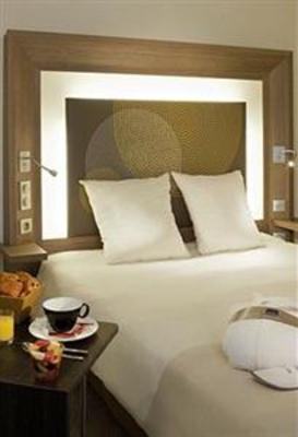 фото отеля Novotel Rennes Alma