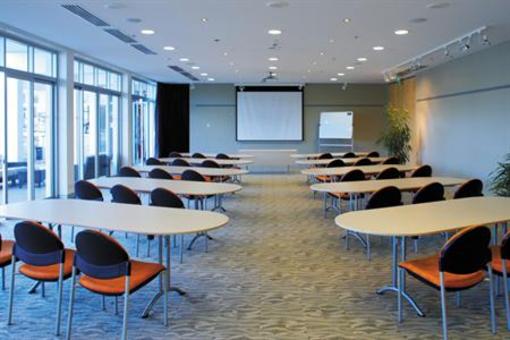 фото отеля Ramada Marcoola