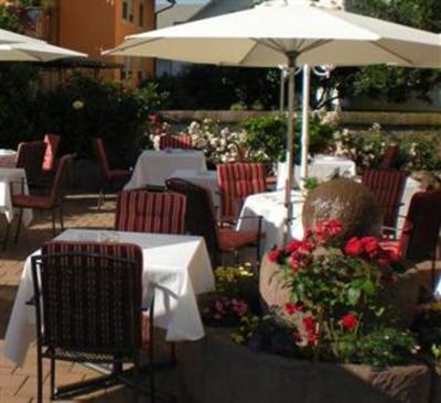 фото отеля Hotel Restaurant Hirsch Berghaupten
