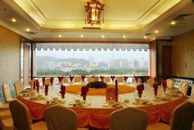фото отеля Lakeside Hotel Xiamen