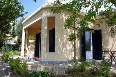 фото отеля Villino Eleonora Bed & Breakfast Parghelia