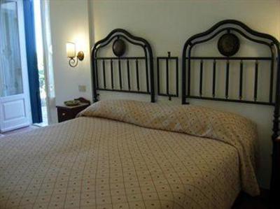 фото отеля Villino Eleonora Bed & Breakfast Parghelia